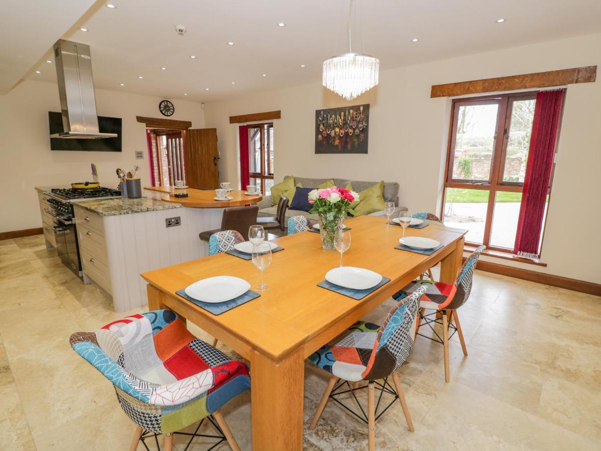 The Stables Villa Stourbridge Luaran gambar